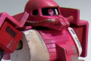 ガンプラ旧キット 1/144ザクタンクをピンクで塗装（その2）