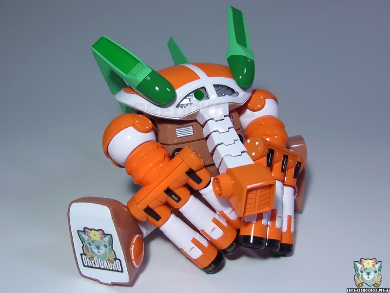 ガンプラHGUCジュアッグをオレンジで塗装（その1）