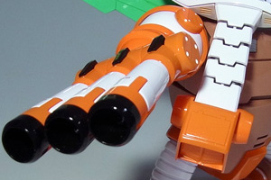 ガンプラHGUCジュアッグをオレンジで塗装（その2）