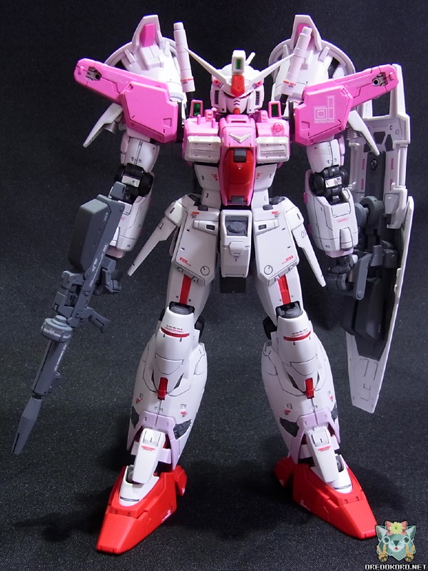 ガンプラRGGP01フルバーニアンをピンクで塗装（その1）