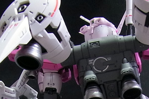 ガンプラRGGP01フルバーニアンをピンクで塗装（その2）