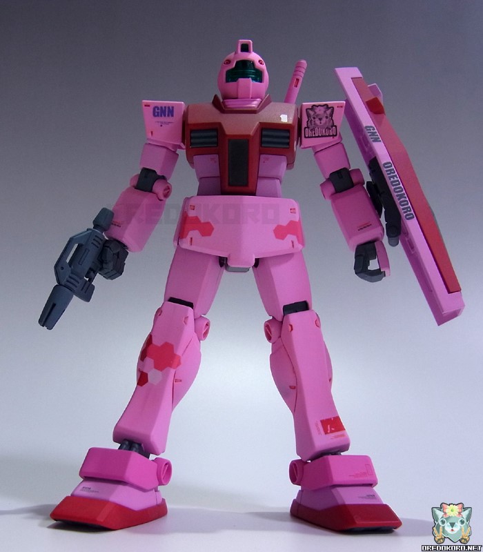 ガンプラHGUCジムをピンクで塗装（その1）
