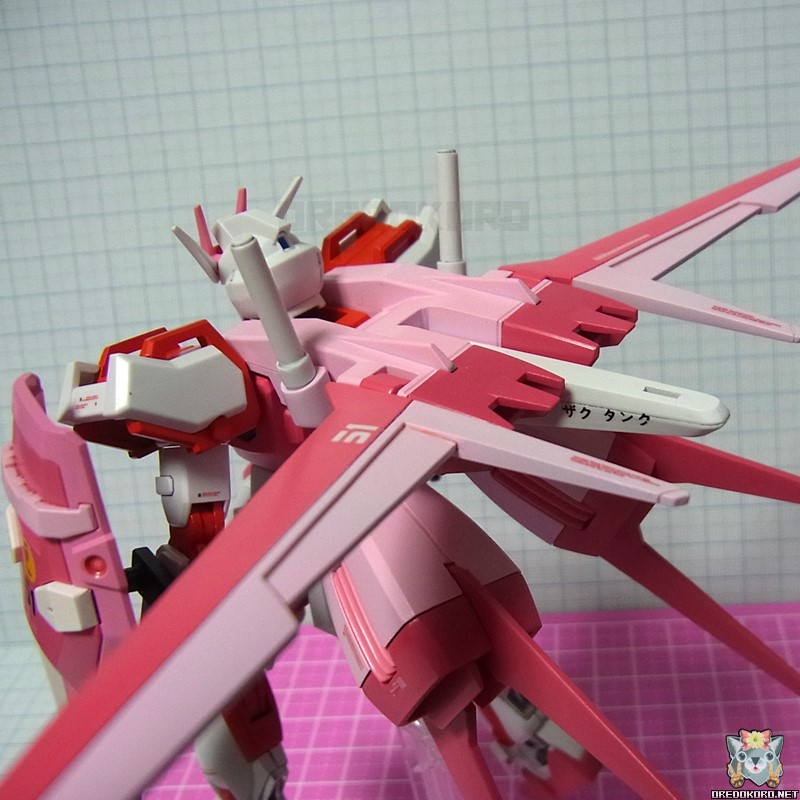 ガンプラHGCEエールストライクをピンクで塗装（その4）