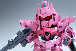 ガンプラBB戦士デルタプラスをピンクで塗装（その1）