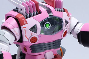 ガンプラHGUCゾゴックをピンクで塗装（その3）