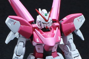 ガンプラHGUCＶ２ガンダムをピンクで塗装（その1）