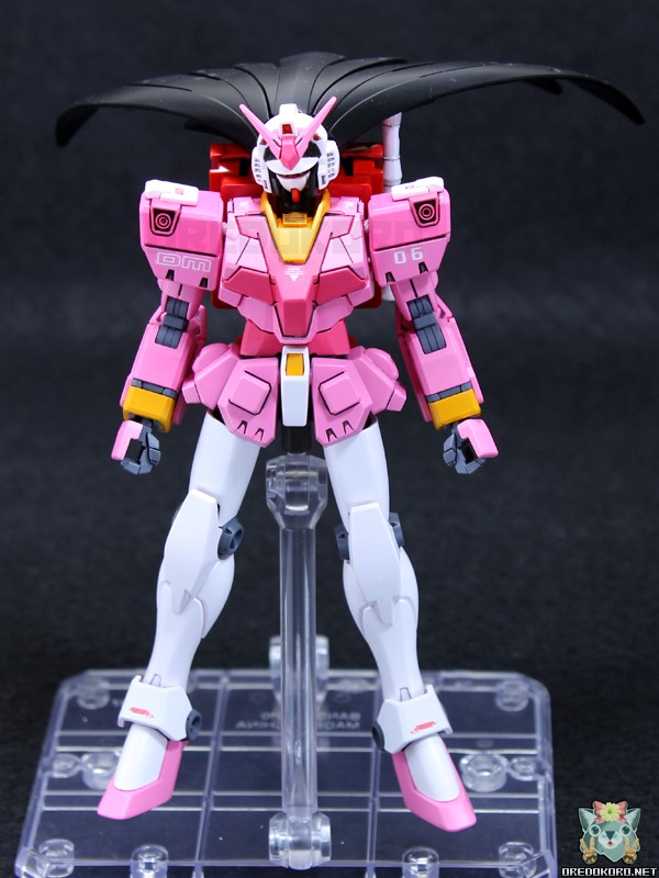 ガンプラHGUCミキシングをピンクで塗装（その1）