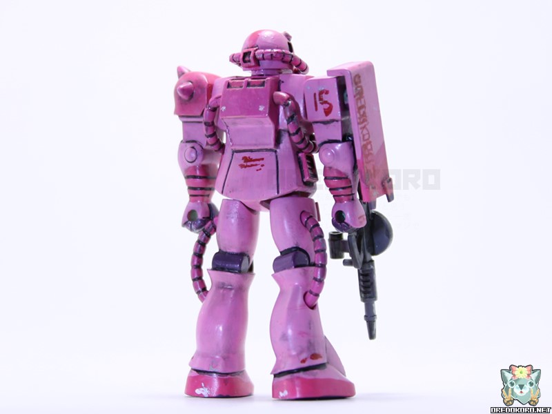 ガンプラコレクションザクをピンクで塗装（その3）